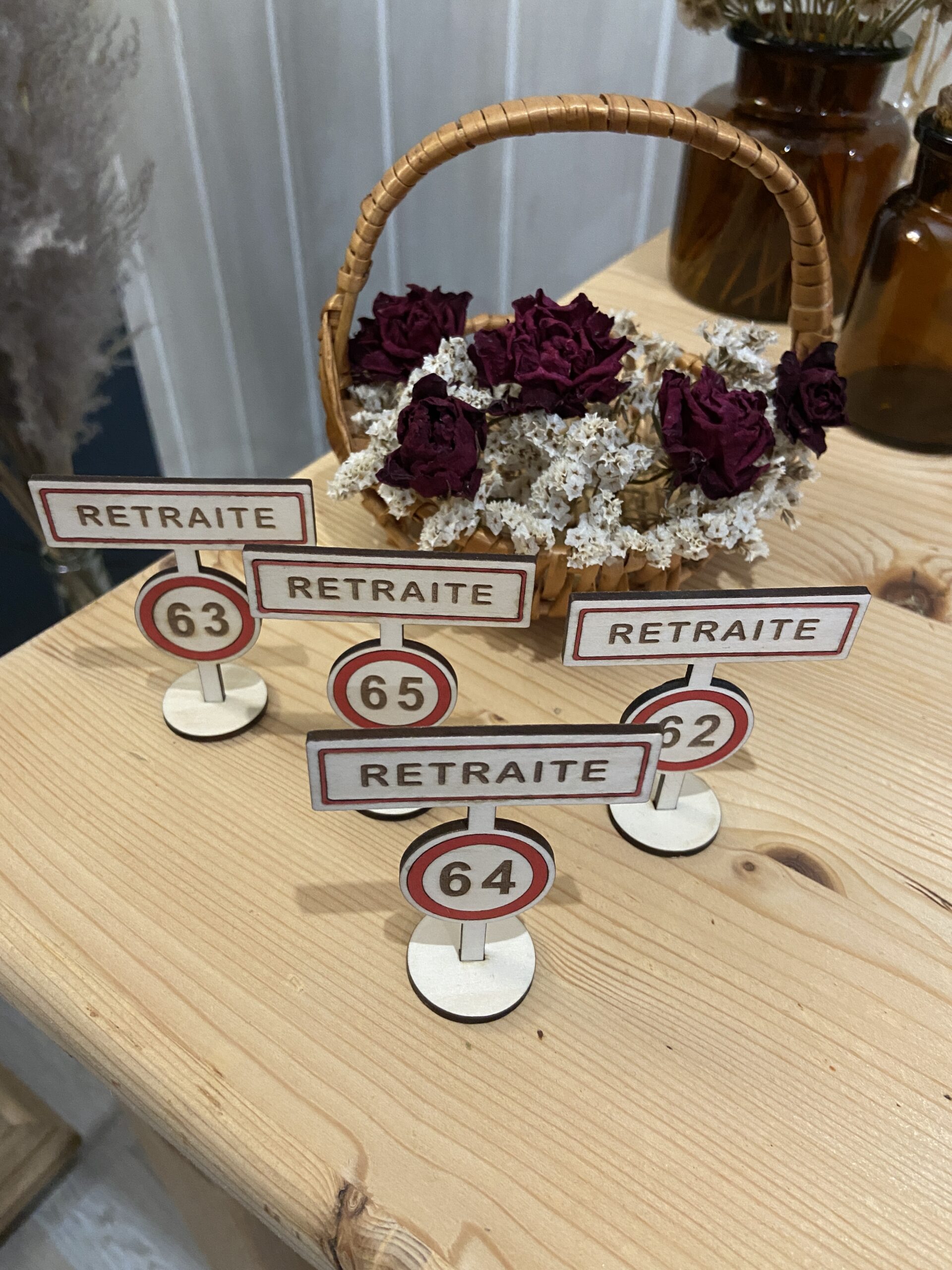 Panneaux humoristiques "Retraite"