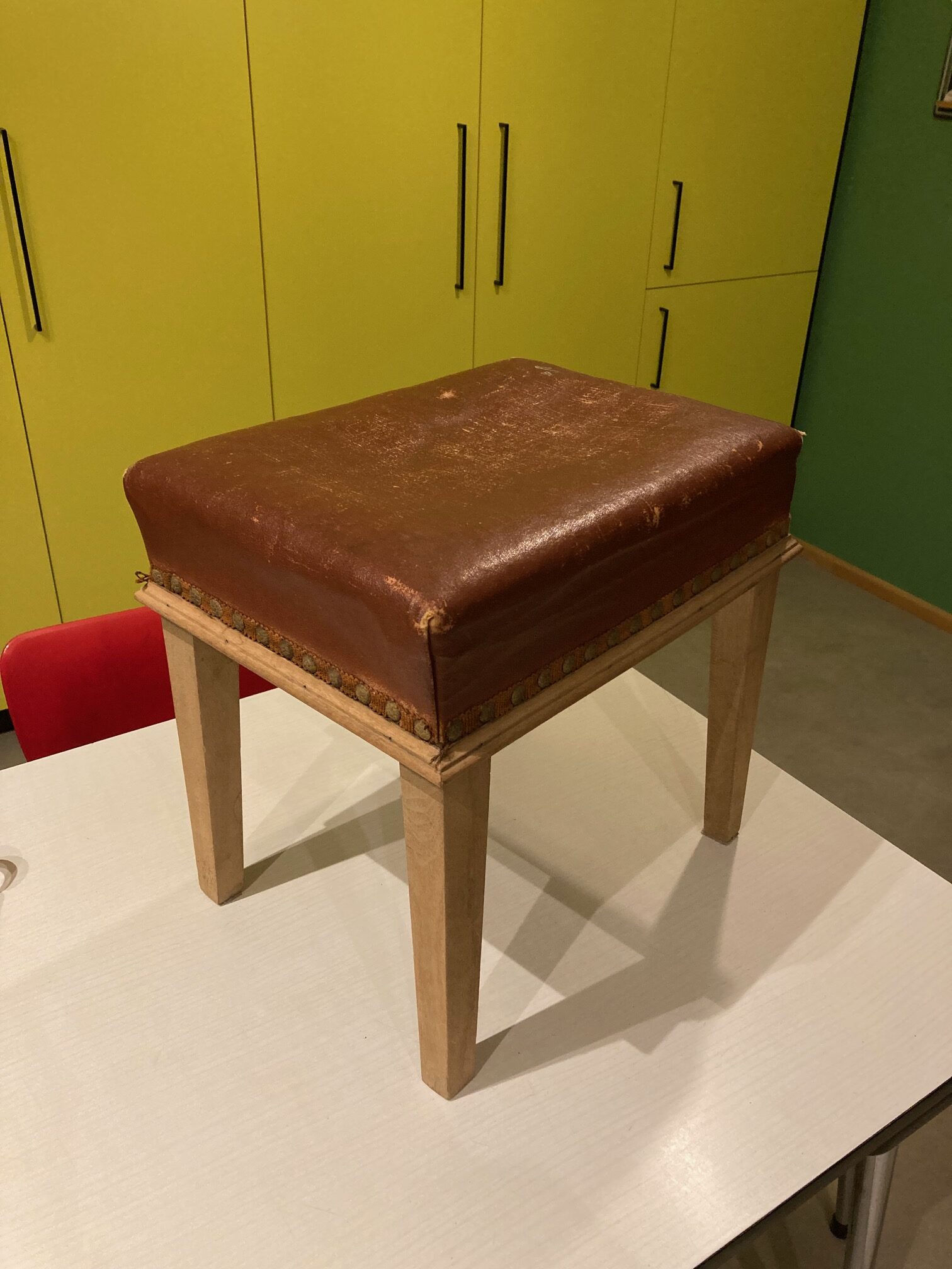 Tabouret - avant