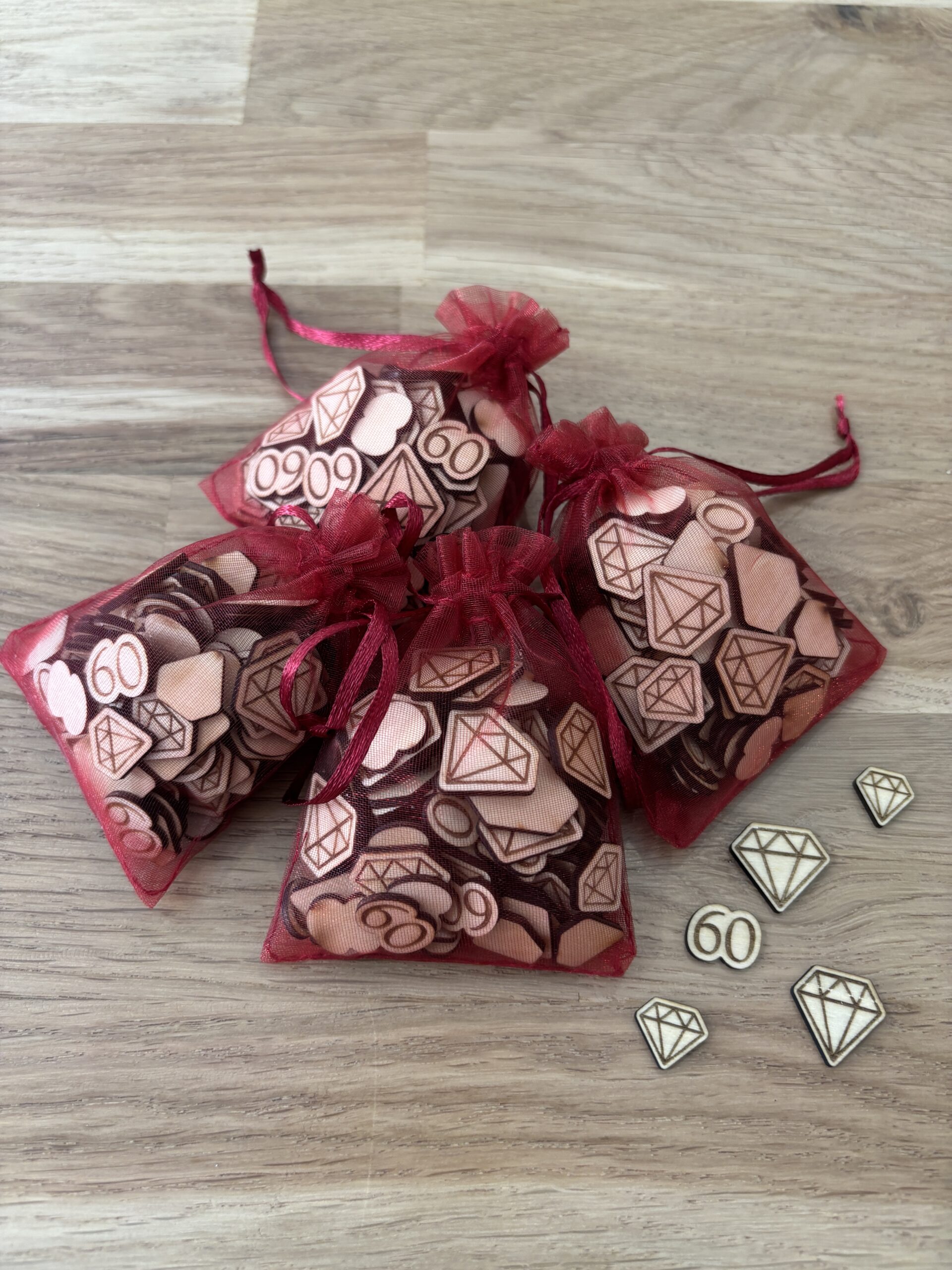 Confettis de table - Diamants et 60